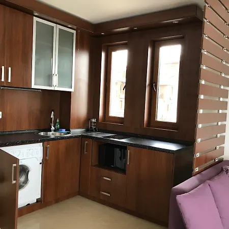 Slantse شقة سوزوبول